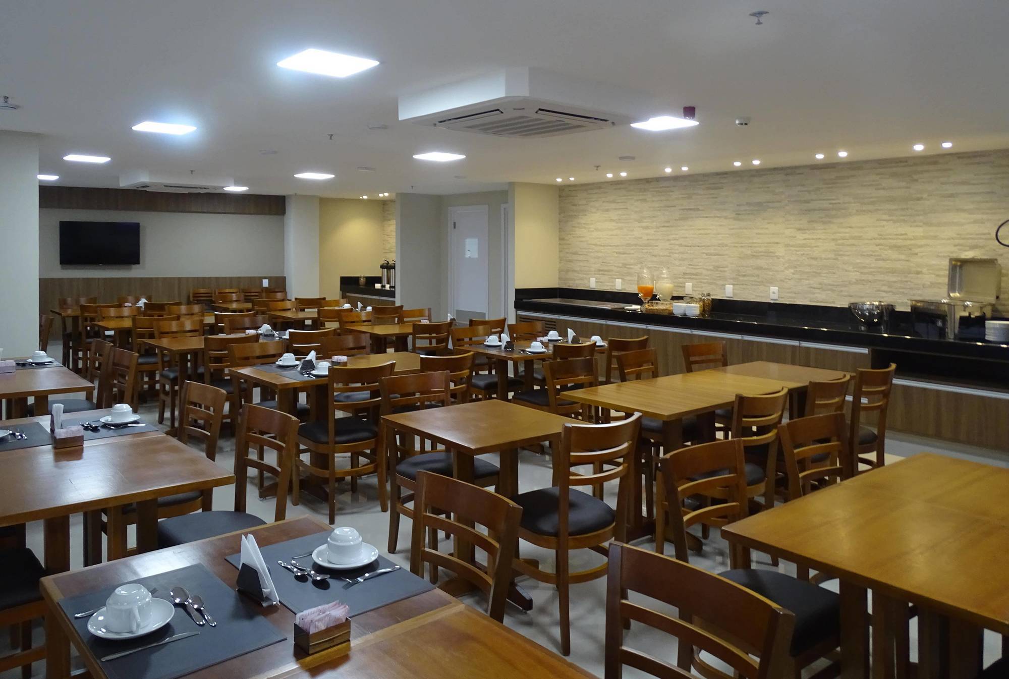 Easy Hotel Cachoeiro De Itapemirim By Atlantica エクステリア 写真