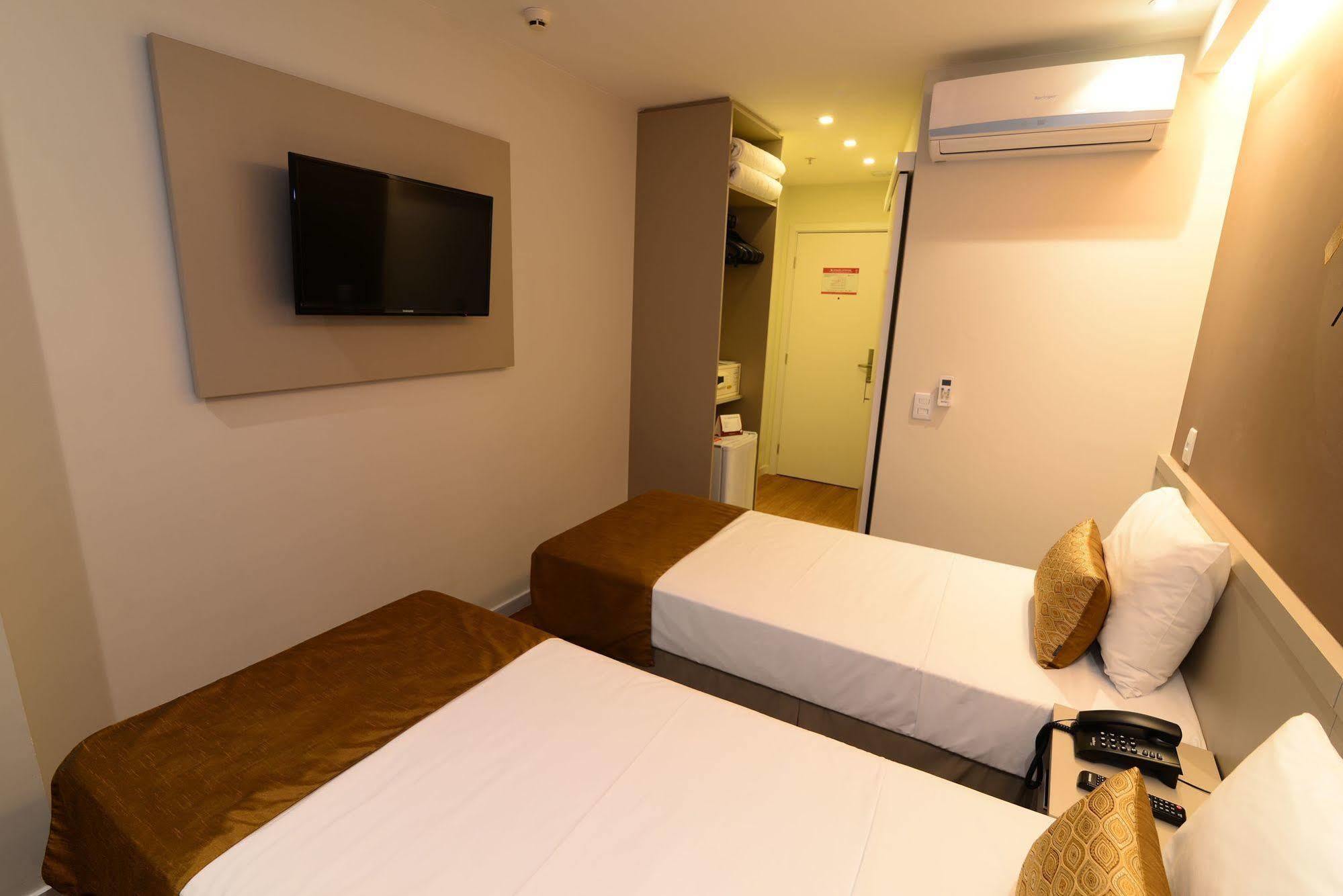 Easy Hotel Cachoeiro De Itapemirim By Atlantica エクステリア 写真